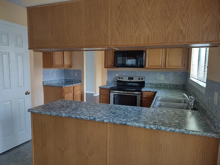 2361 Shirecreek Cir — Photo 26