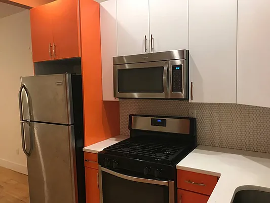 Rented by Sher Management | media 83