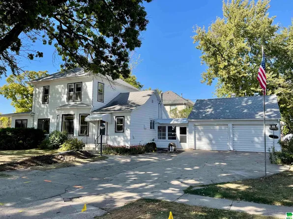 501 College Ave, Storm Lake, IA 50588