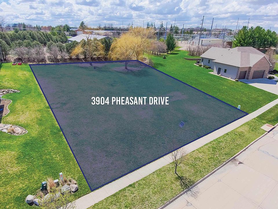 1st image of 3904 Pheasant Dr