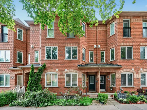 24 Filmic Ln, Toronto, ON M4M 3R1