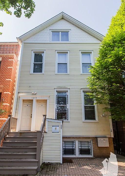 1st image of 1433 W Oakdale Ave #G5