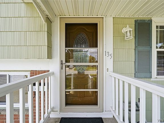 4th image of 135 Millwood Dr
