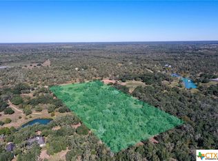 707 Crockett Dr, Victoria, TX 77905