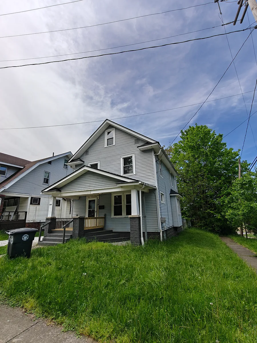 Building Photo - 228 McGowan St