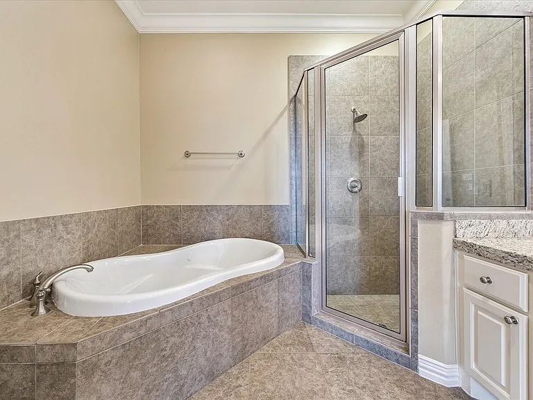 14450 Kingston Cove Ln — Photo 29