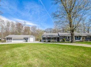 9363 Rawiga Rd, Seville, OH 44273