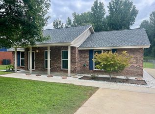 896 Lower Kingston Rd, Prattville, AL 36067