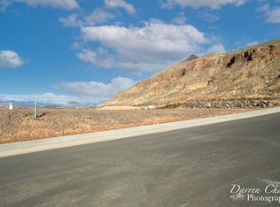 934 Rock View Dr, Hurricane, UT 84737