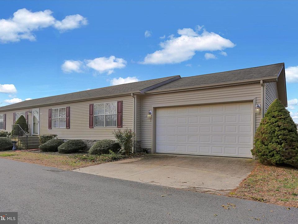 1st image of 35356 Sandpiper Rd