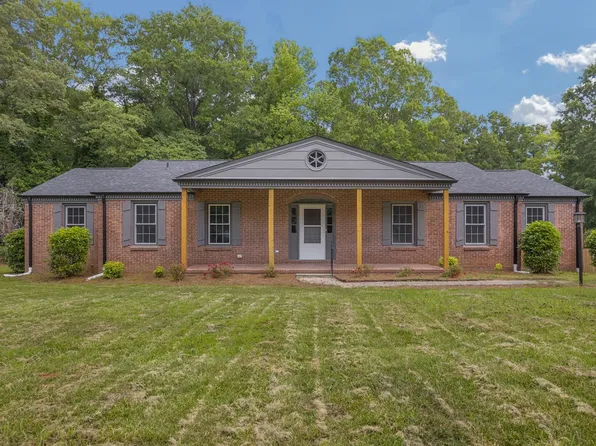 104 Arrowood Ln, Laurens, SC 29360