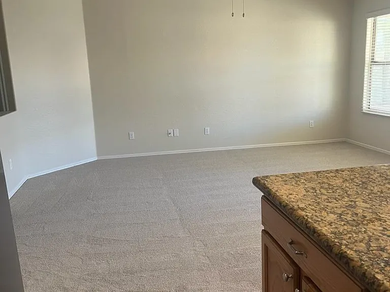 4322 W Fremont Rd — Photo 2