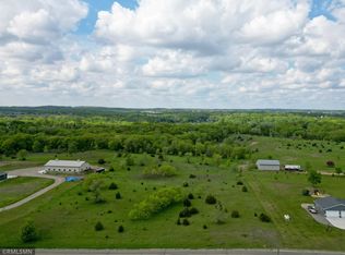 105th St NW, South Haven, MN 55382