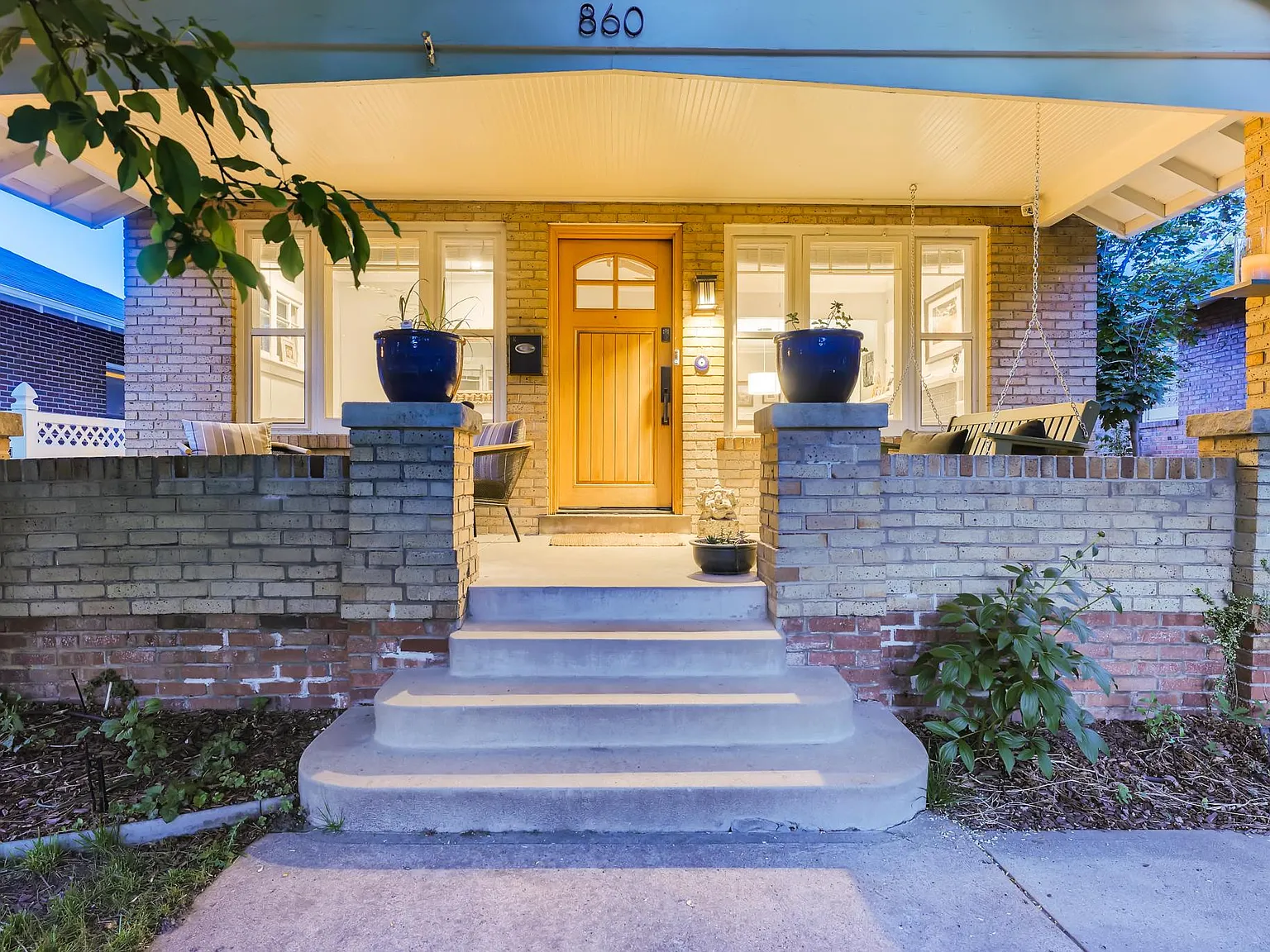860 N Adams St — Photo 1