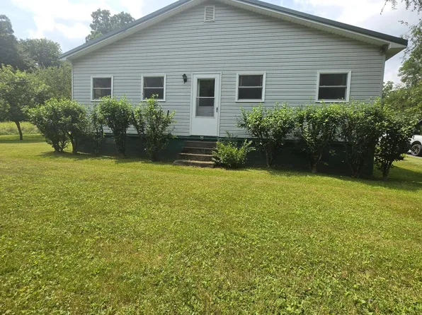 959 Erbacon Rd, Cowen, WV 26206