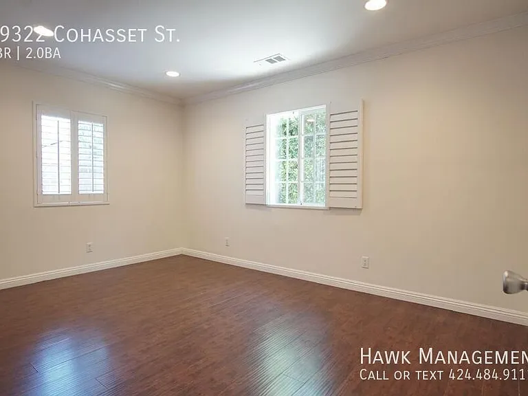 19322 Cohasset St — Photo 16