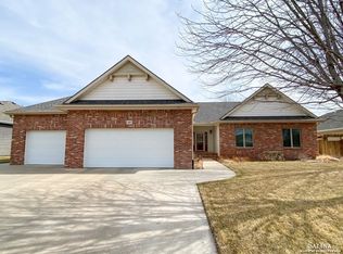 2307 River Trail Rd, Salina, KS 67401