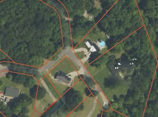 Mitchell Dr, Wellston, OH 45692