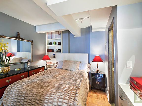 4th image of 320 W 76th St APT 8E