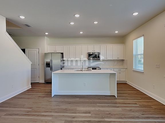 4th image of 2508 Feather Crest Dr