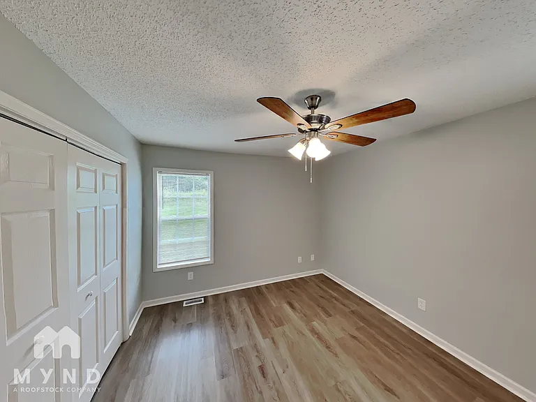 305 S Pinchback Ave — Photo 8
