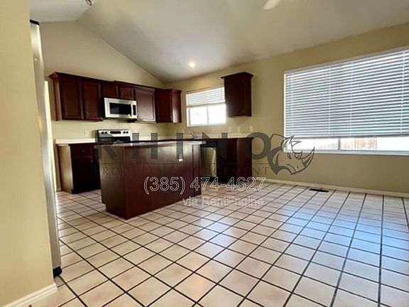 4th image of 10319 S Ashley Park Dr