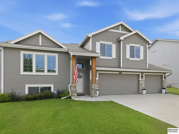 13544 S 55th St, Papillion, NE 68133