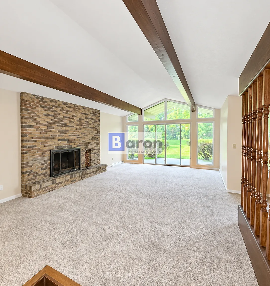 "Charming 3-Bed in South Bend with Hardwood Floors & Cozy Fireplace!" — Photo 4