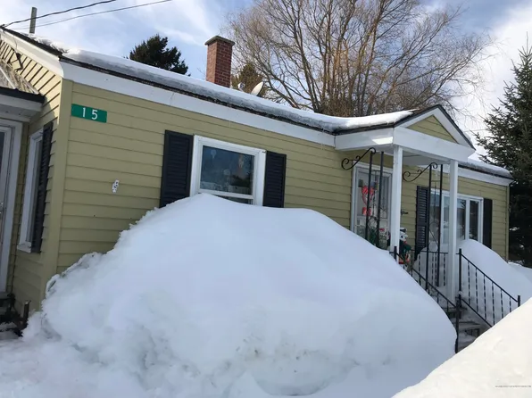 15 Dorilda Cir, Caribou, ME 04736