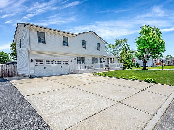 2nd image of 111 Chapel Hill Drive