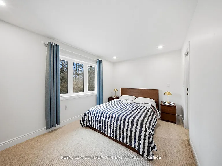 208 Glen Oak Dr — Photo 28