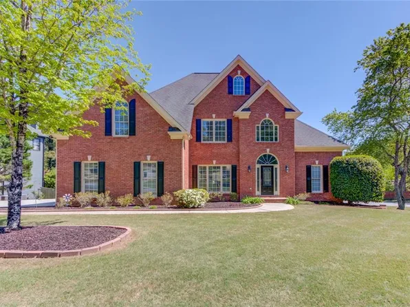 2020 Tribble Walk Dr, Lawrenceville, GA 30045
