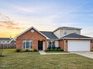 3217 Rachel Ln, Ocean Springs, MS 39564