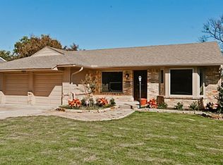 8926 Livenshire Dr, Dallas, TX 75238