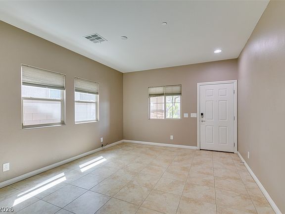 5th image of 374 Taylor Springs St
