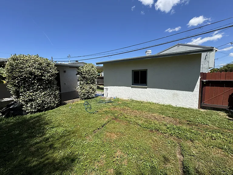 2024 San Anseline Ave — Photo 14