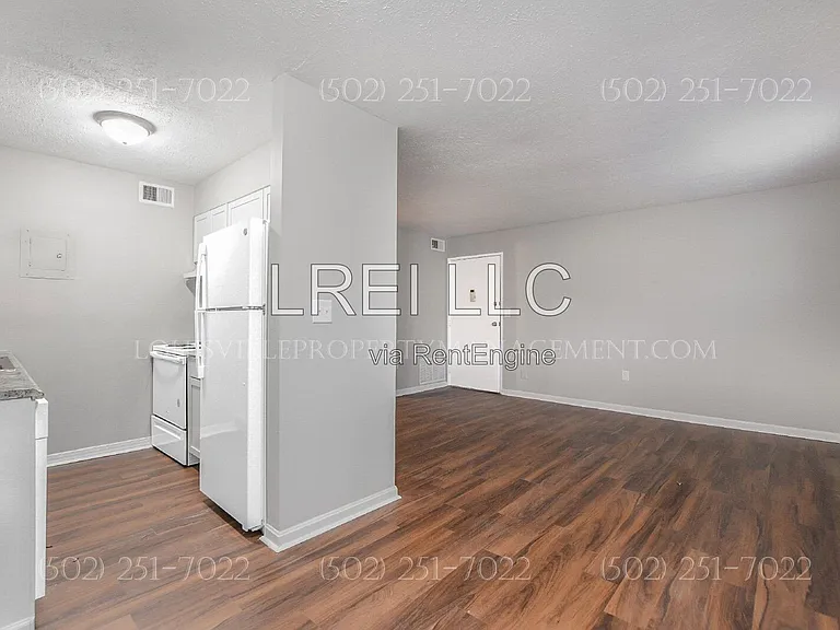 3105 Fordhaven Rd #1 — Photo 4