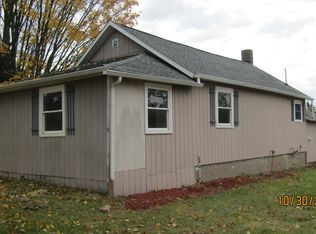 7035 Baseline Rd, Bellevue, MI 49021