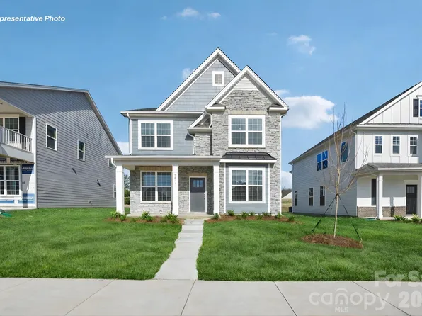 8905 Overhill Rd, Huntersville, NC 28078