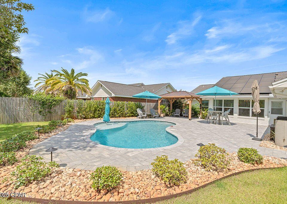1st image of 508 Parkwood Dr