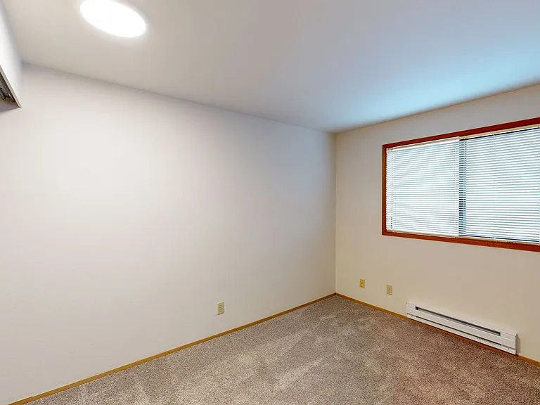 Shannon 2 Apartments — Photo 23