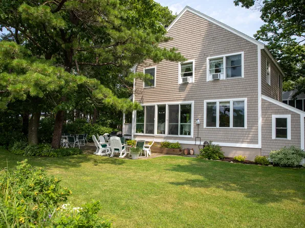 14 Whittemore Lane, Kennebunkport, ME 04046