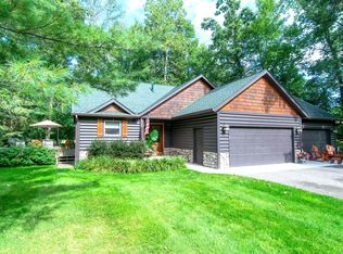 7860 Golf Estates Dr, Pequot Lakes, MN 56472