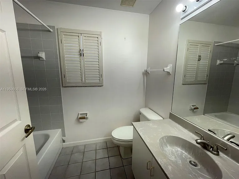 2710 Augusta Dr — Photo 17