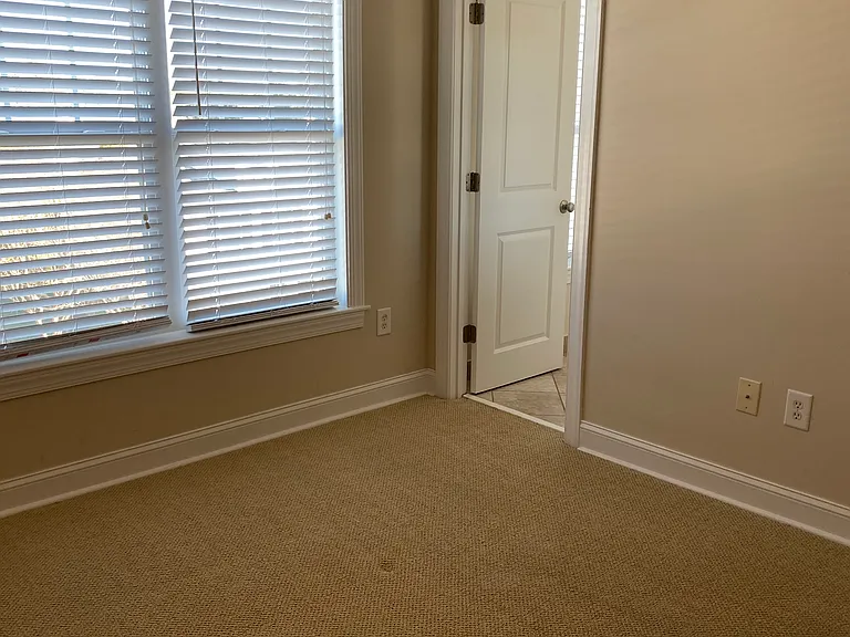 1715 Lennoxville Rd — Photo 15