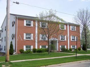 825 26th St #N3, Marion, IA 52302