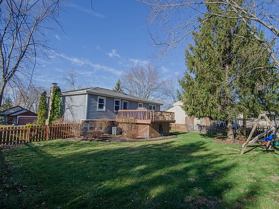2nd image of 5308 Wagon Wheel Ln