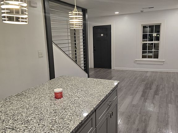 3rd image of 1149 Tucker Pl SW