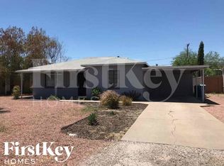 2417 E Earll Dr, Phoenix, AZ 85016