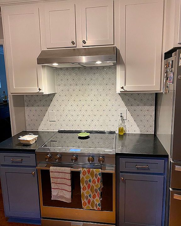 1st image of 4526 Ashington Dr